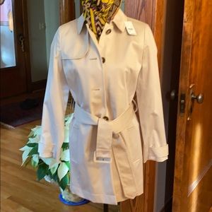 NWT 346 Brooks Bro khaki short trench size 6p